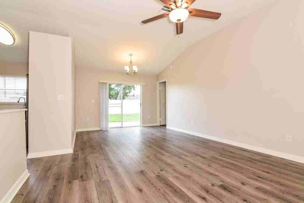 2028 Cattleman Dr - Photo 3 of 16
