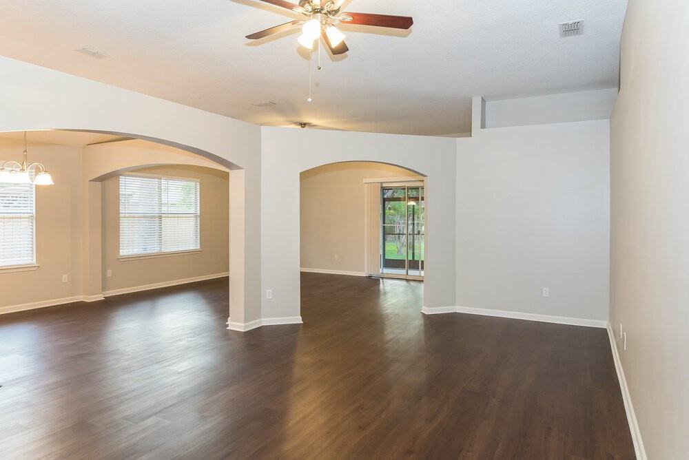 1113 Ajuga Ct - Photo 2 of 15