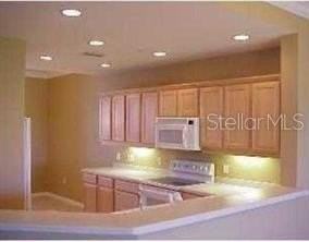 8406 Wethersfield Run #104 - Photo 3 of 6