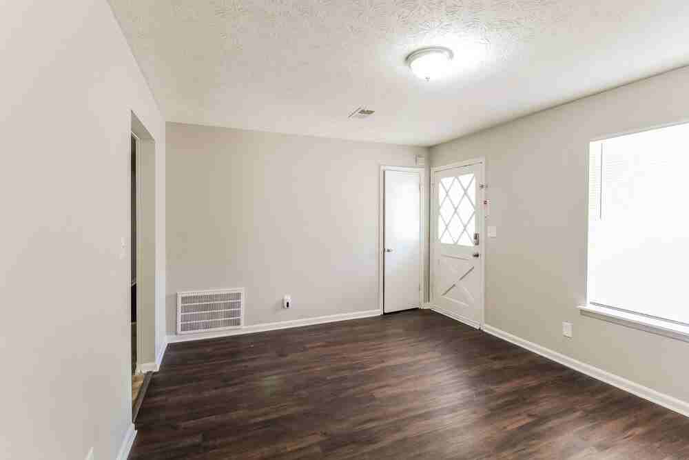 2861 Panther Ct - Photo 6 of 16