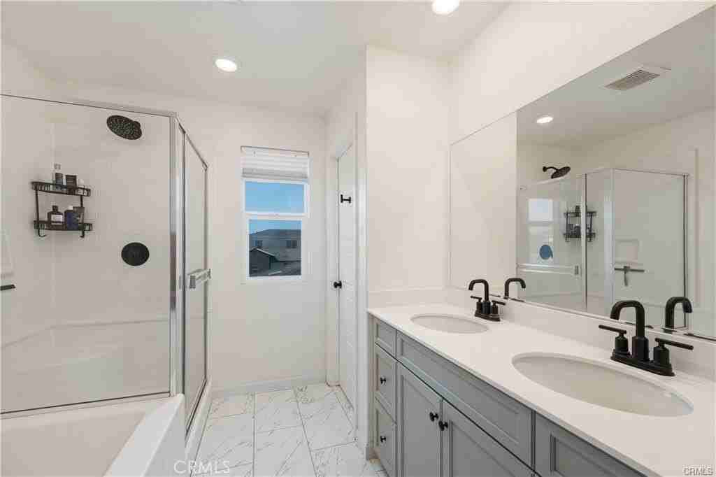 24524 Channel Ct - Photo 6 of 10