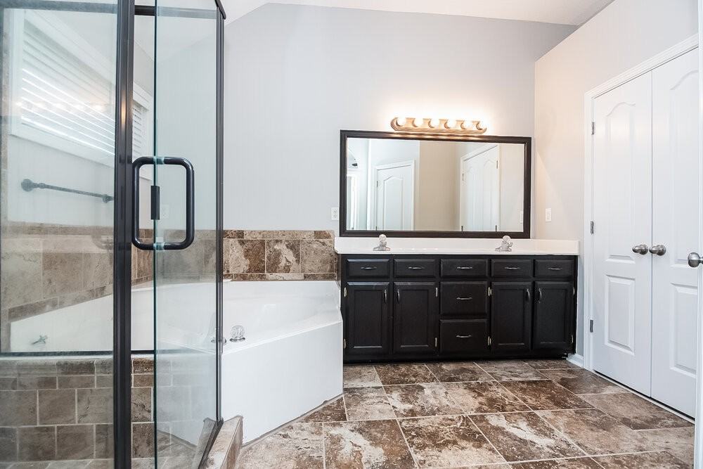 6391 Braybourne Main - Photo 7 of 14