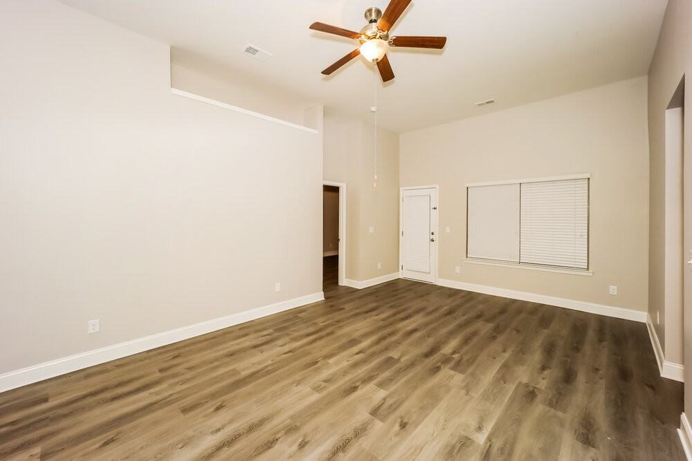 4890 Summersun Dr - Photo 3 of 16