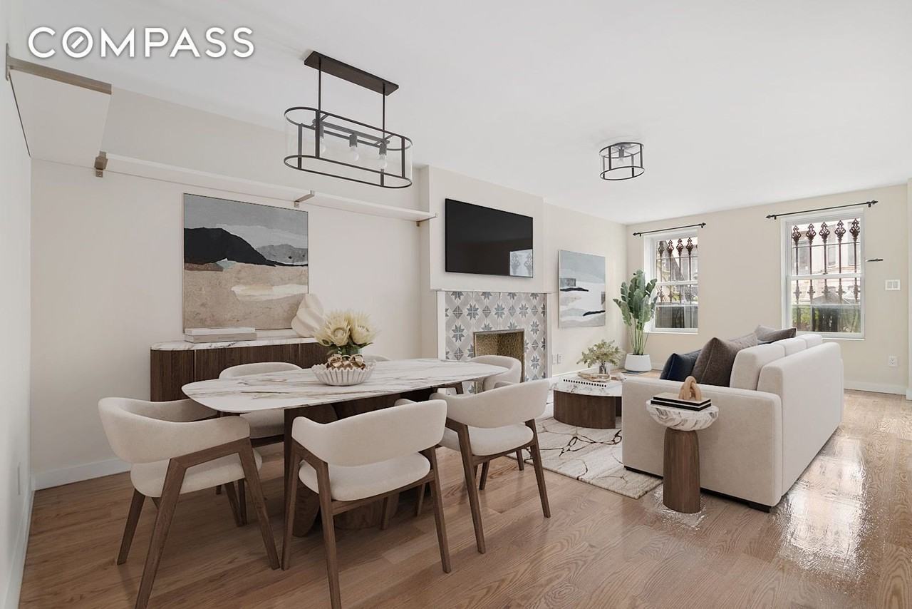 682 10th St - Photo 2 of 9