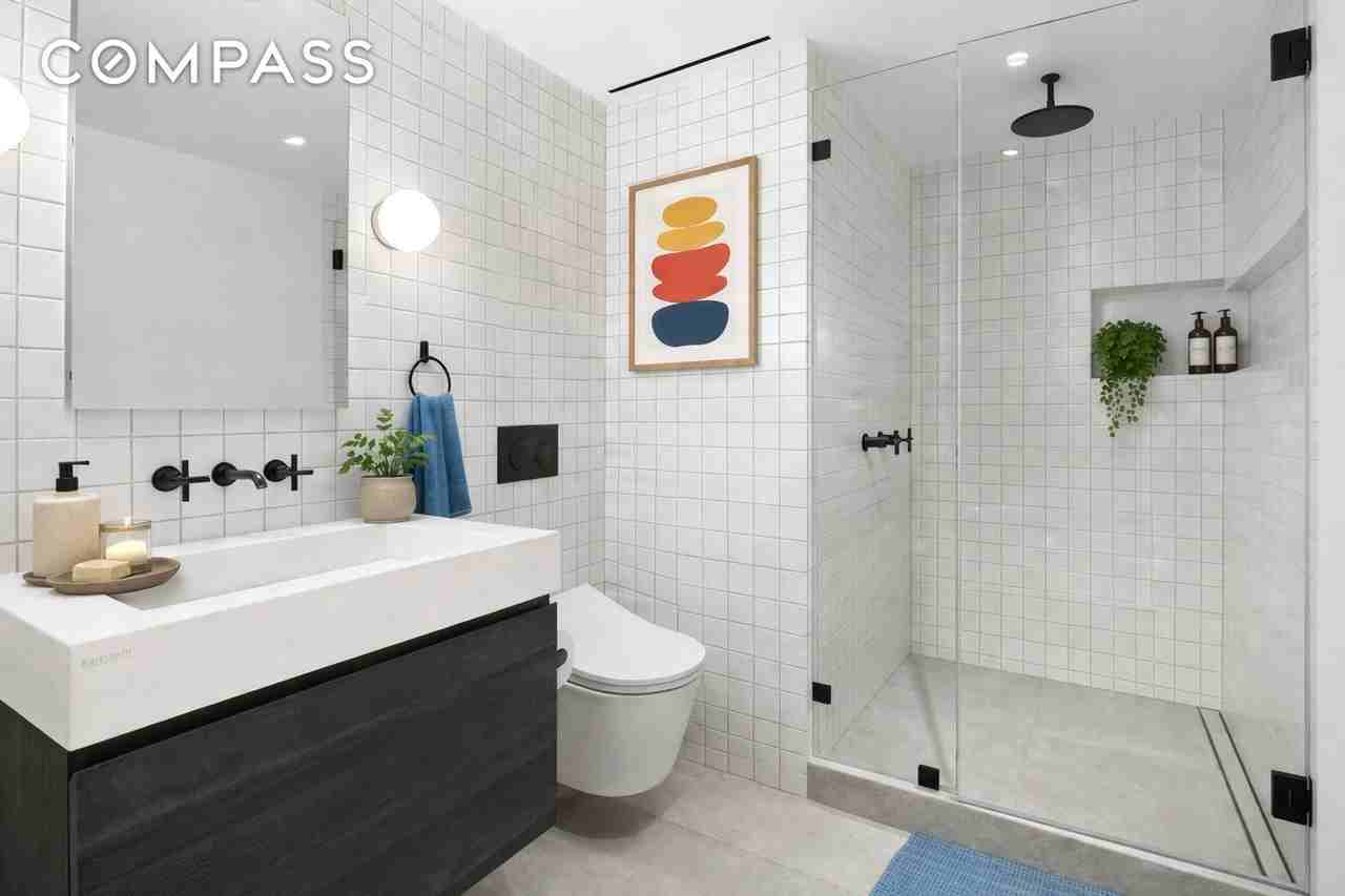 269 Macdonough St - Photo 3 of 6