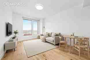 130 2nd St #3H - Photo 1 of 1