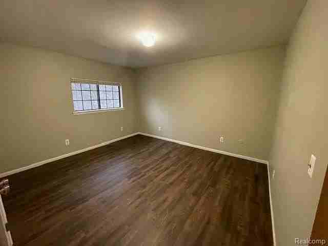 804 S Stephenson Hwy - Photo 5 of 12