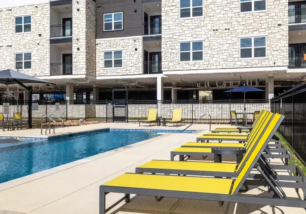 Emerald Place - Photo 2 of 14
