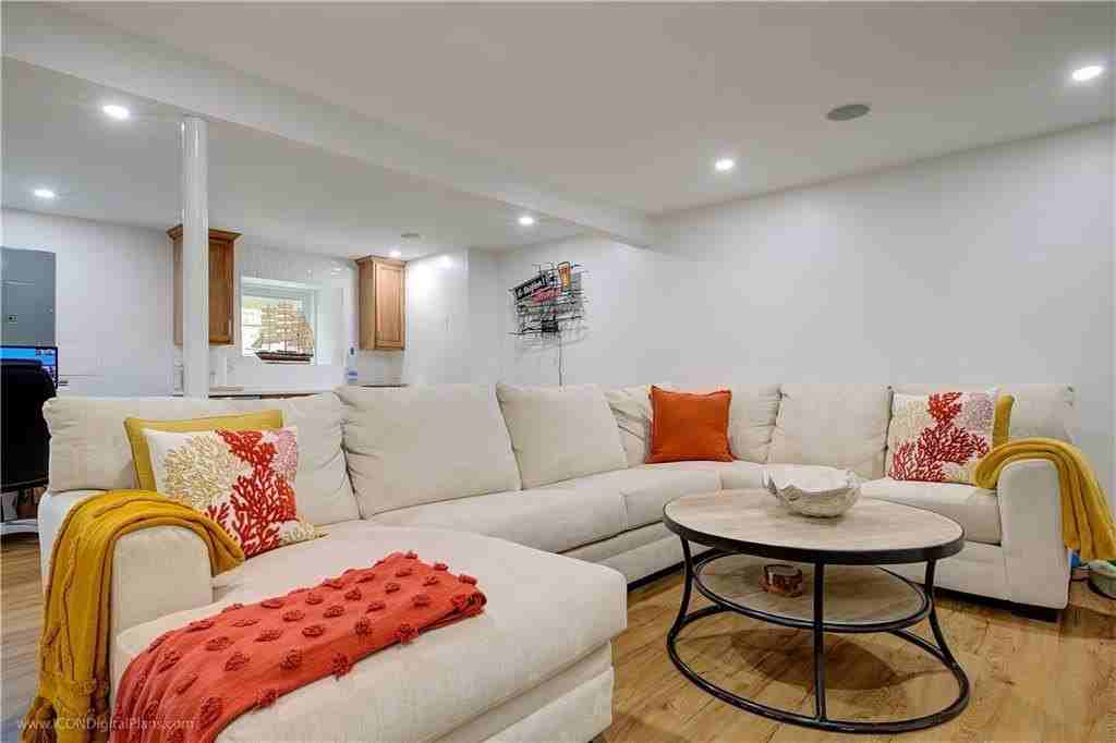 56 Mariner Way - Photo 5 of 28