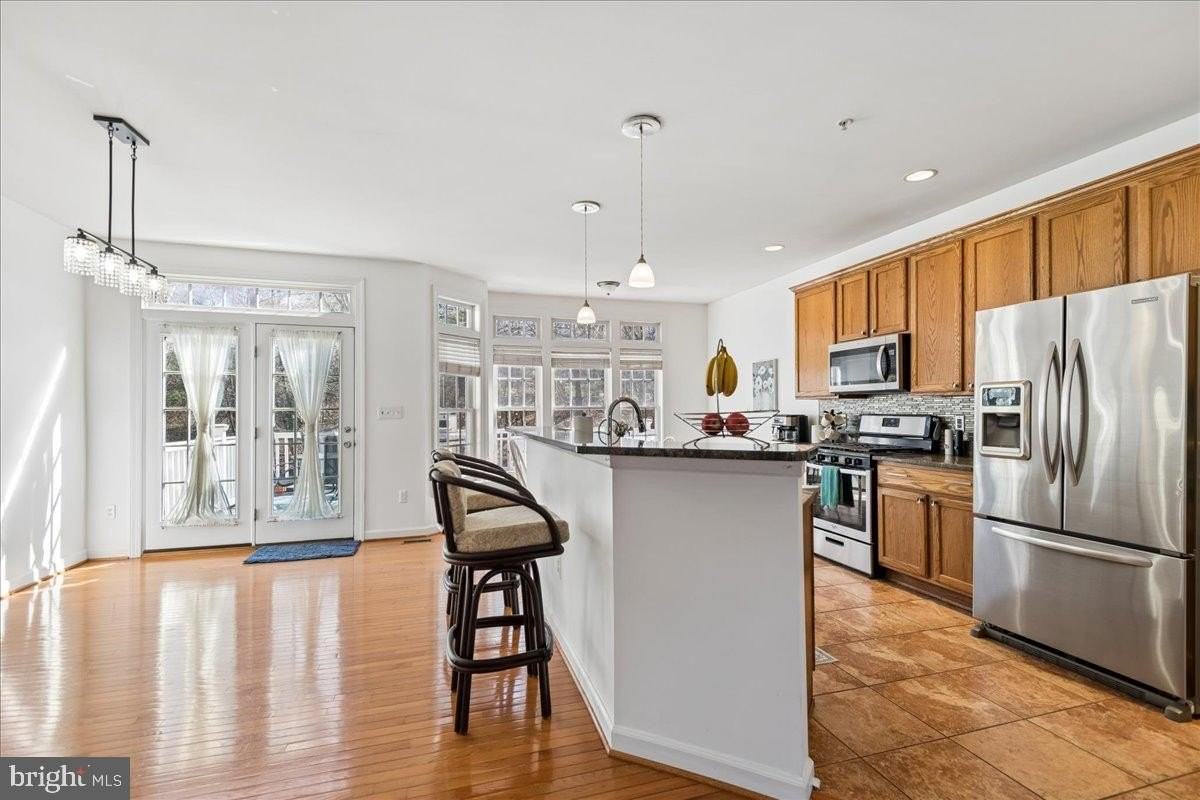 10823 Wadsworth Rd - Photo 7 of 22