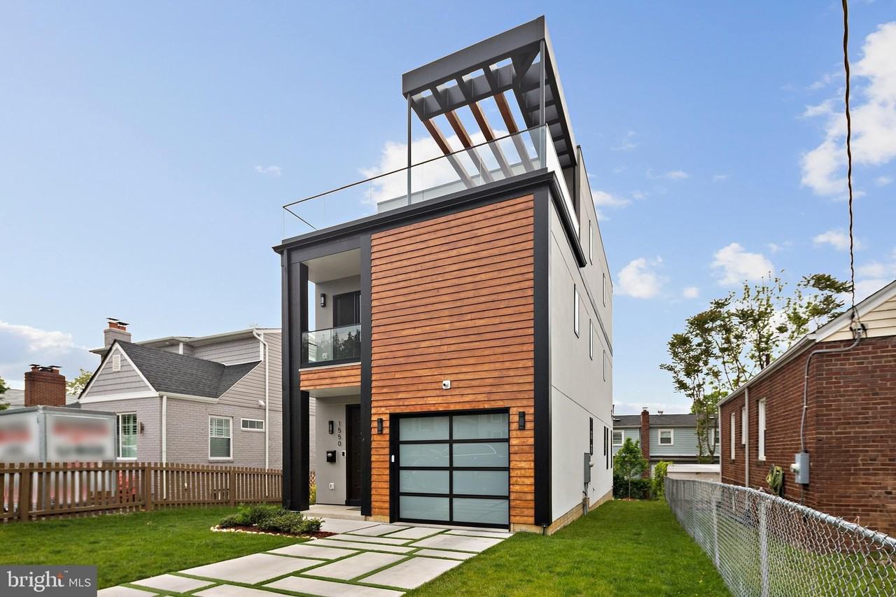 1550 13th St S - Photo 2 of 42