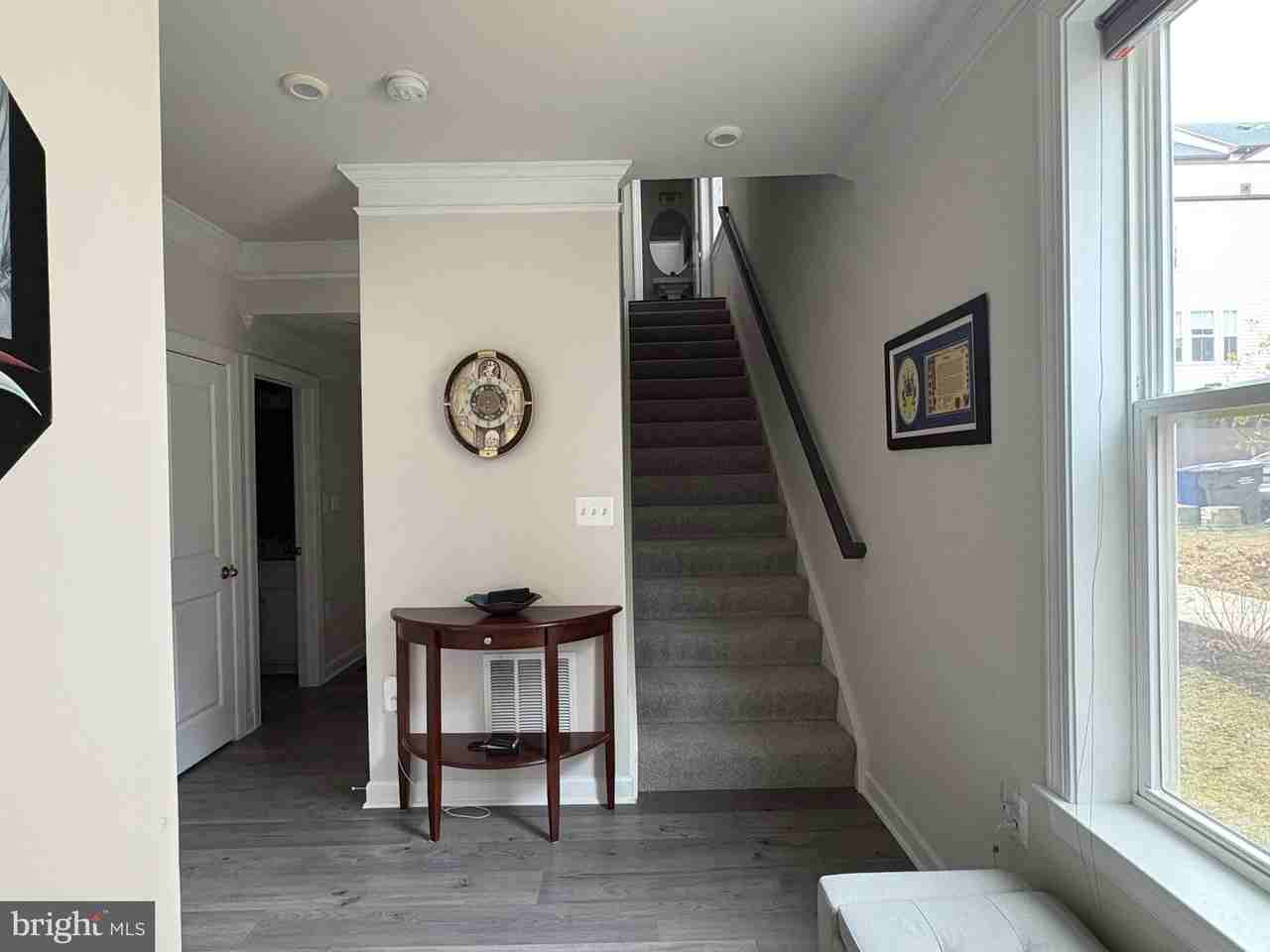 7312 Mountaineer Dr - Photo 2 of 35