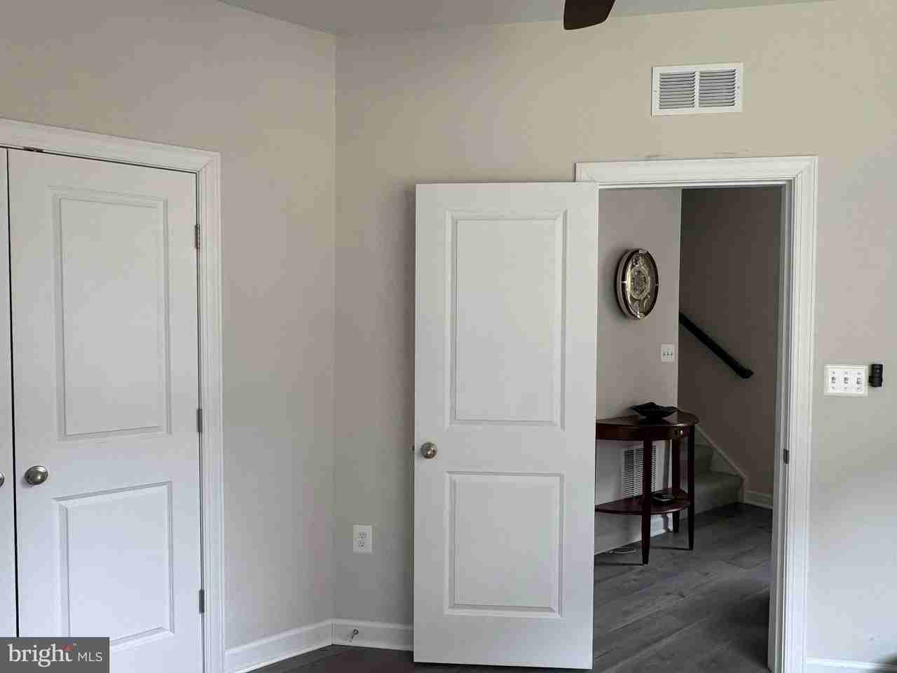 7312 Mountaineer Dr - Photo 4 of 35