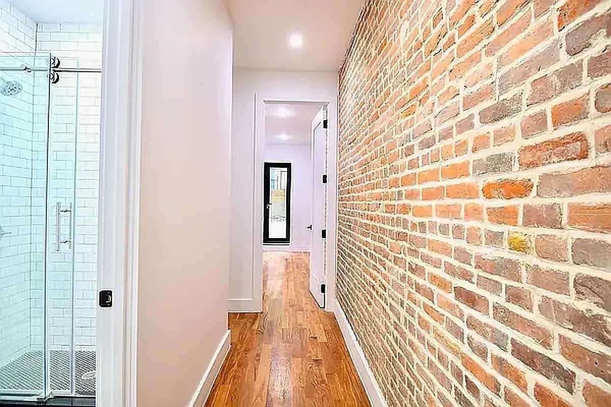 588 Quincy St #6A - Photo 5 of 8