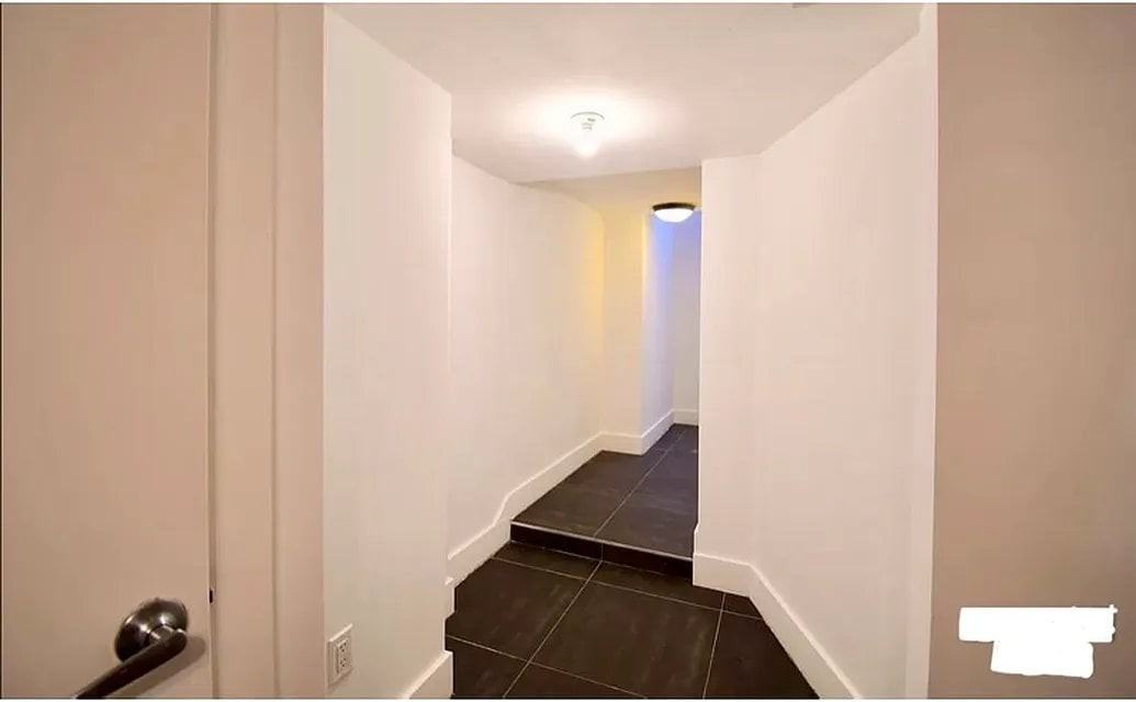 1076 Dean St #1 - Photo 6 of 7