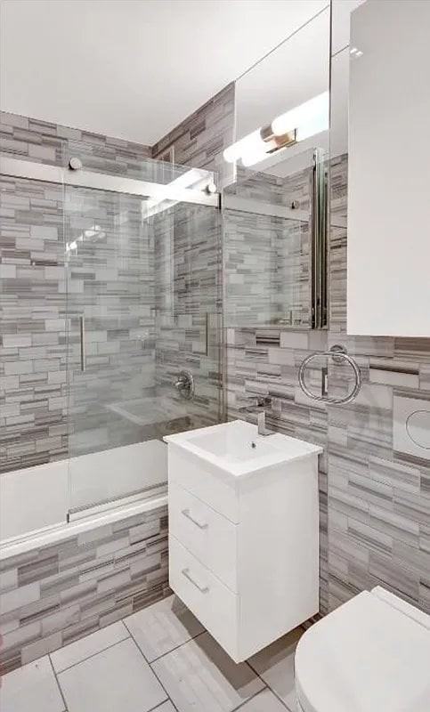 330 E 6th St #4R - Photo 7 of 7