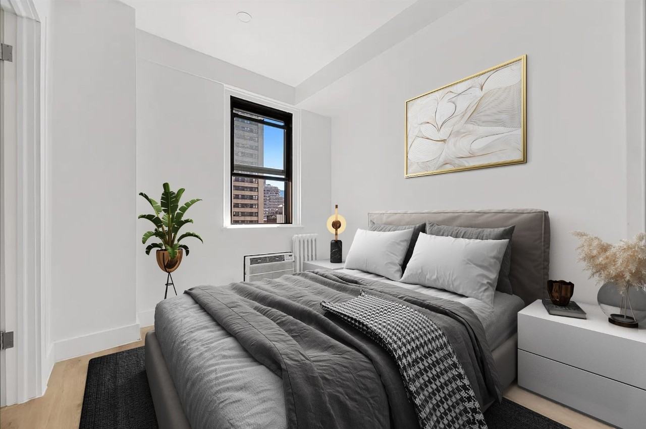 138 E 38th St #6A - Photo 3 of 7