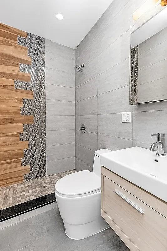 540 Bainbridge St #2L - Photo 5 of 6