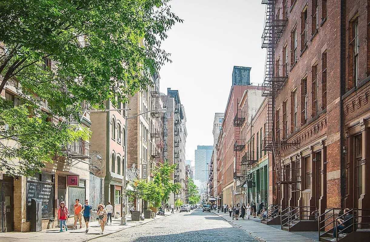 242 Mulberry St #12 - Photo 5 of 5