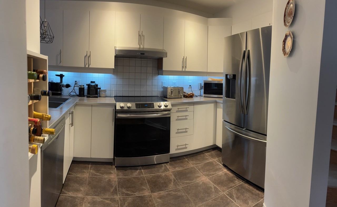 35 Rue Capri - Photo 6 of 12