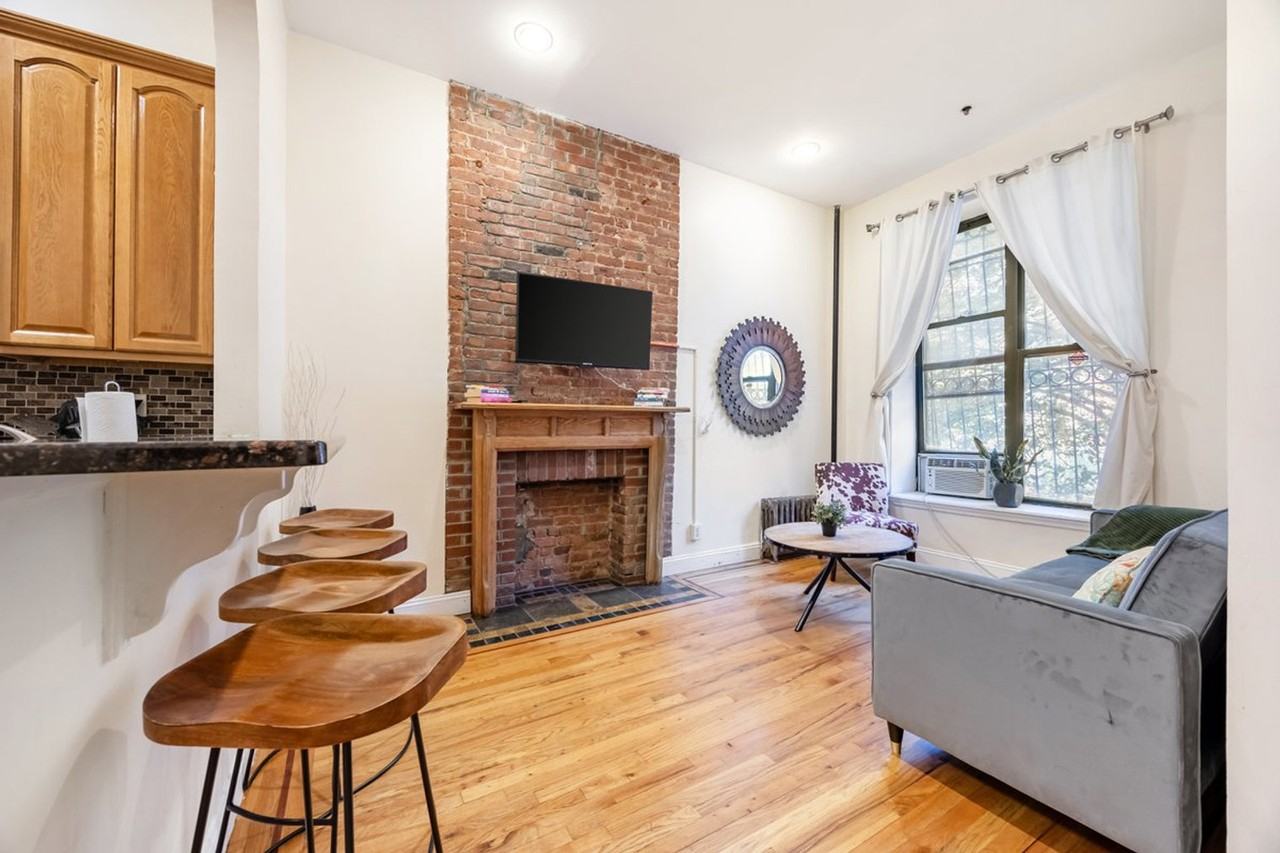 102 W 134th St #1424335P - Photo 2 of 26