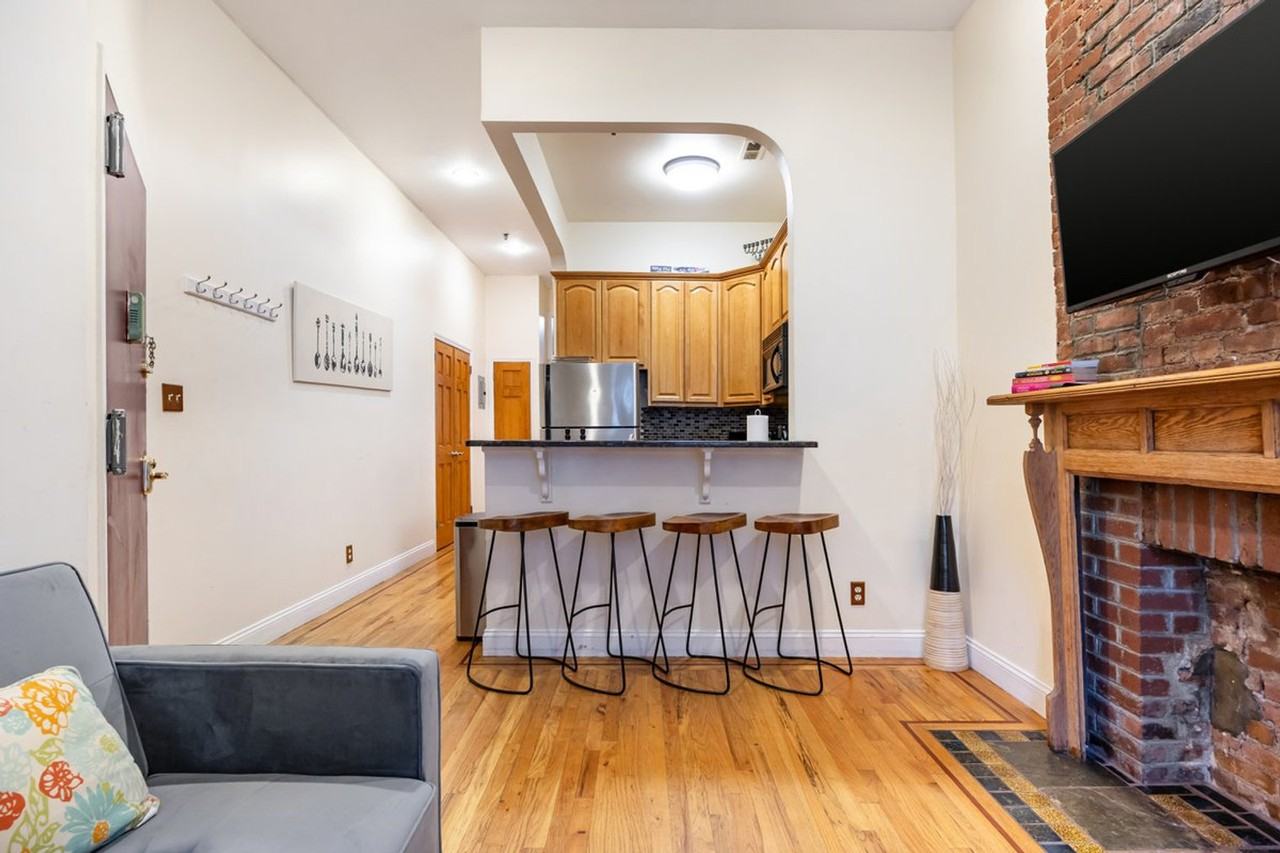 102 W 134th St #1424335P - Photo 3 of 26