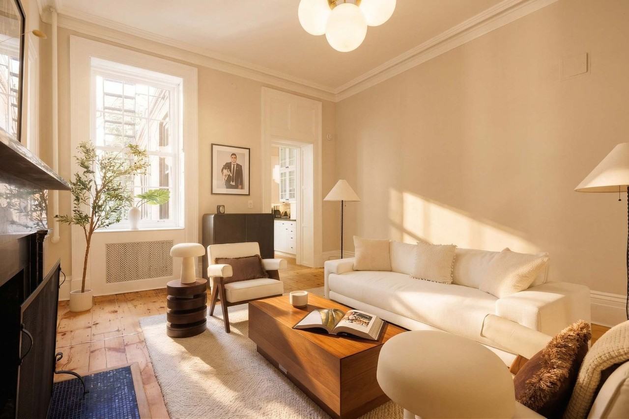 3 East 9th Street - Photo 2 of 18