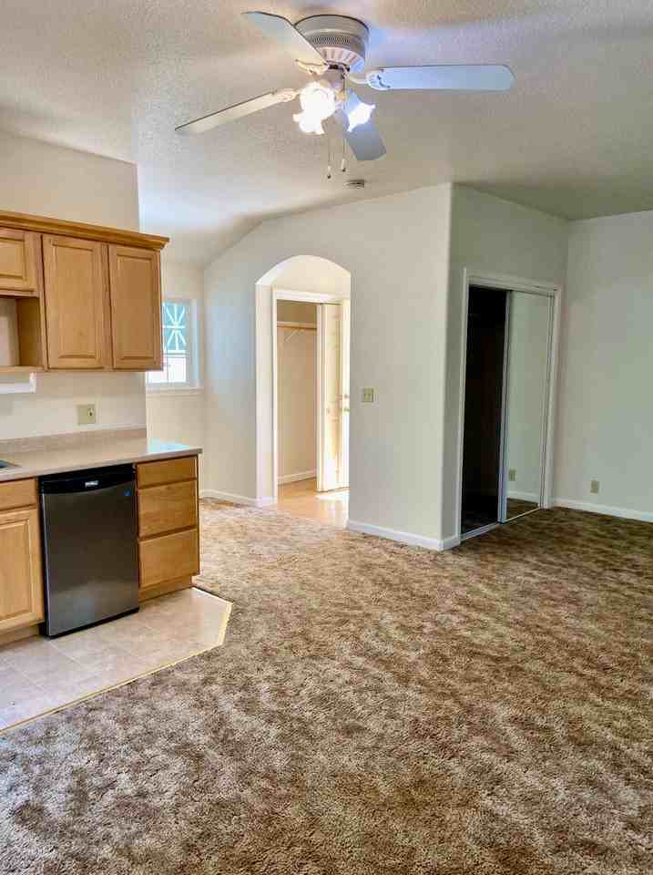 14720 Lynshar Rd #1 - Photo 6 of 8