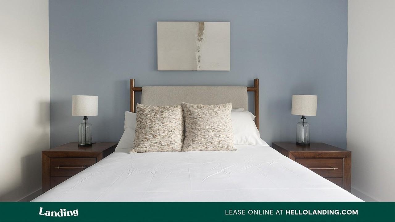 2727 Albany St. - Photo 4 of 50