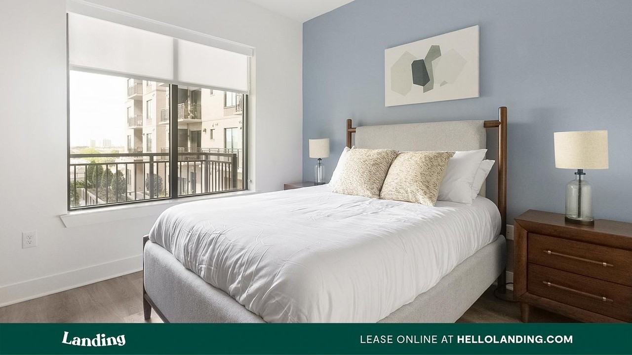 2727 Albany St. - Photo 7 of 50