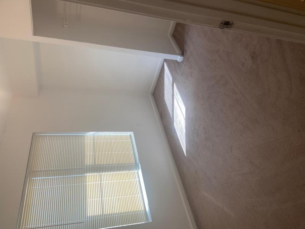 2501 24th St - Photo 5 of 13