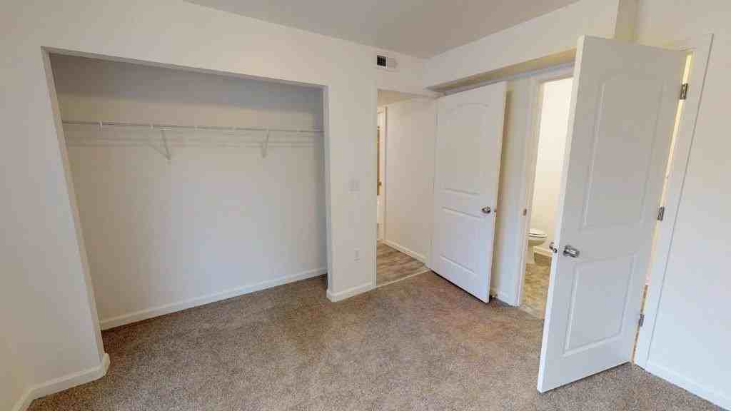 2501 24th St ##107 - Photo 3 of 6