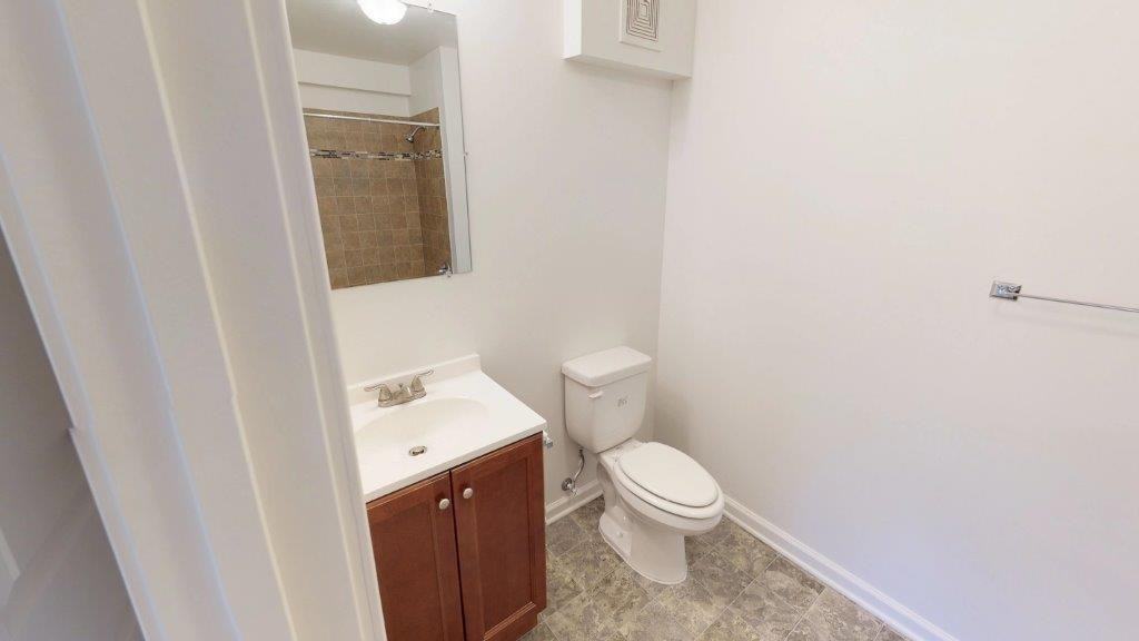 2501 24th St ##107 - Photo 4 of 6