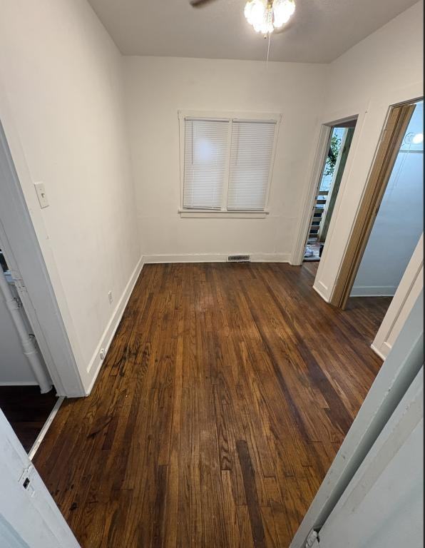 3903 University Ave - Photo 5 of 6