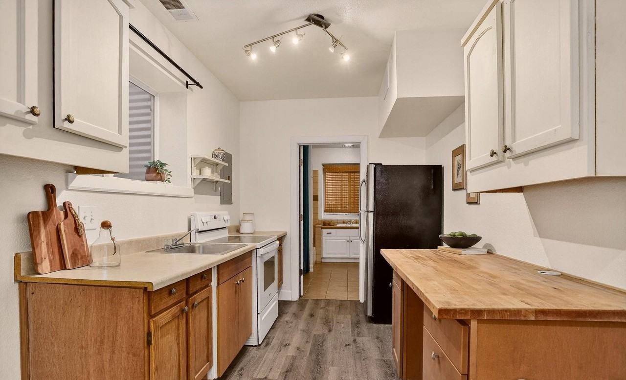 15th Ave & Gay St - Photo 5 of 12