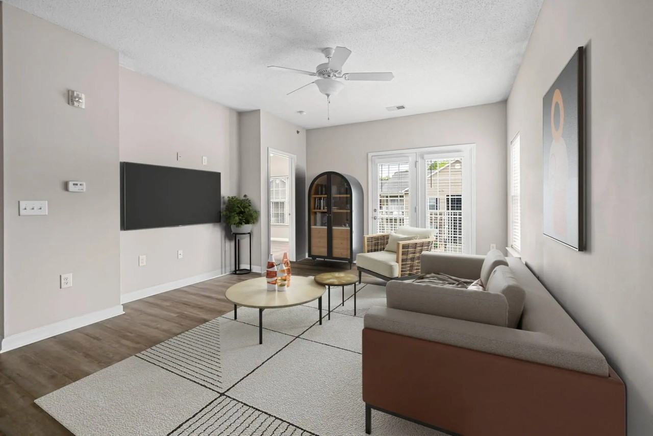 Magnolia House - Photo 2 of 18