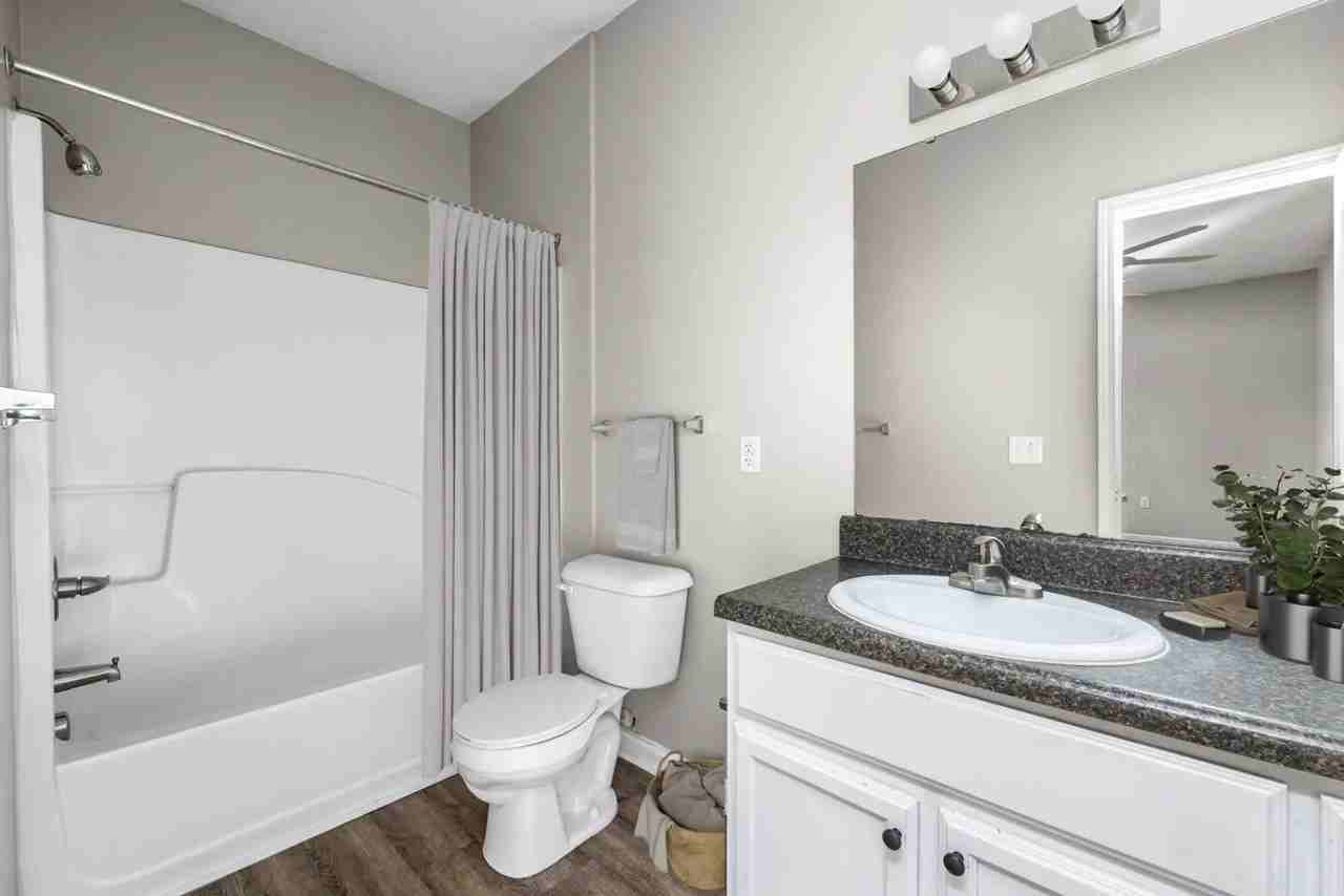 Magnolia House - Photo 7 of 18