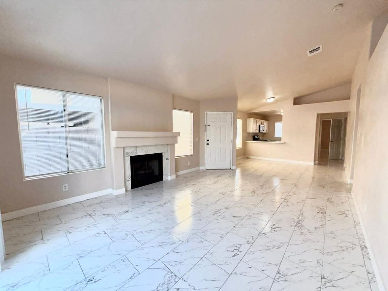 5134 Sandstone Dr - Photo 6 of 21