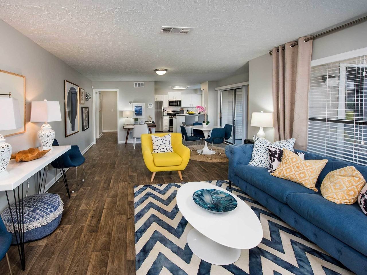 Advenir at Winterset - Photo 3 of 20