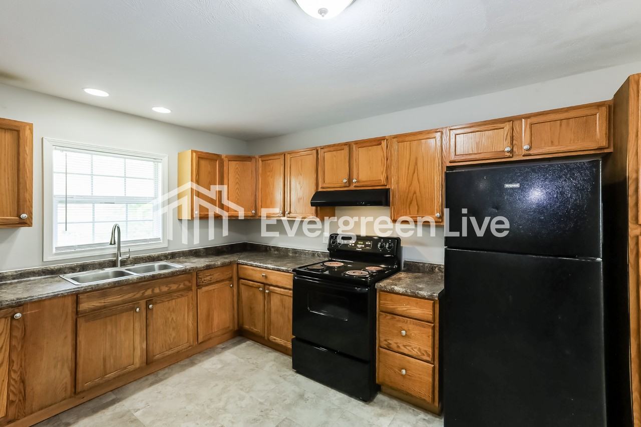 1509 Dunlap Ave - Photo 4 of 15