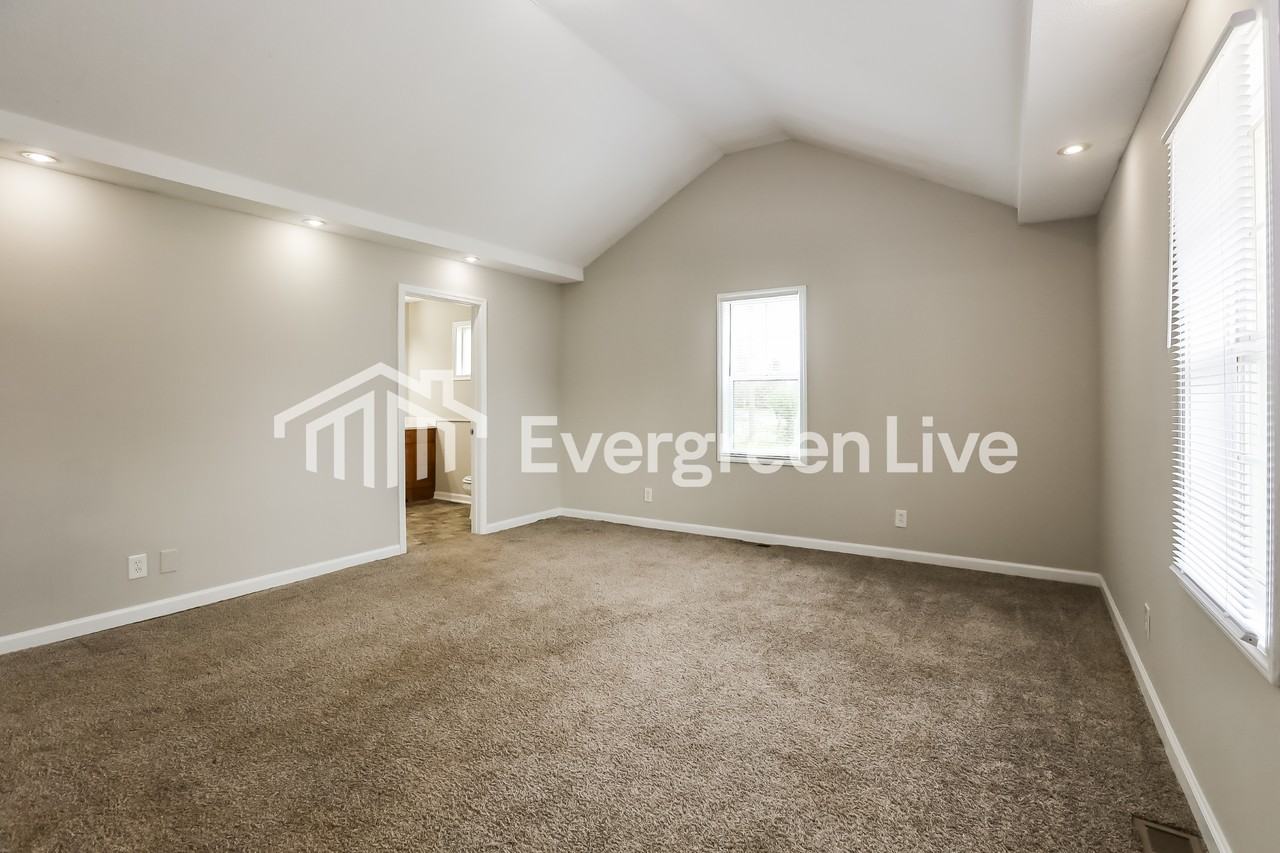 1509 Dunlap Ave - Photo 6 of 15