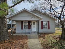 featured image of 104 Elm St