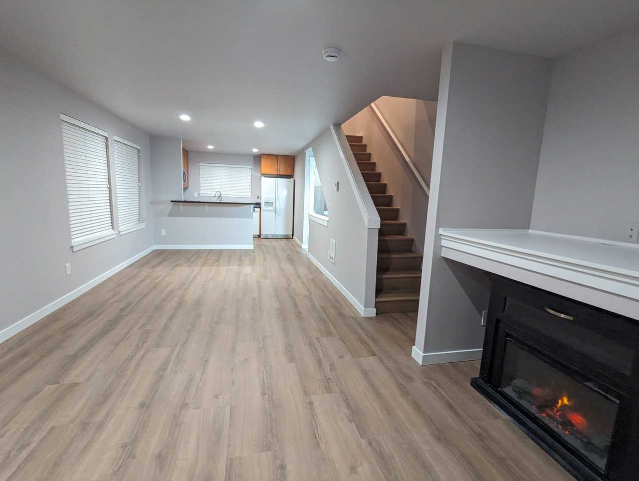 8116 Delridge Way Sw #A - Photo 7 of 14