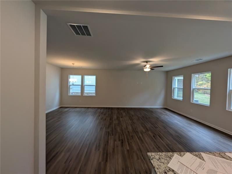 168 Parkwood Dr - Photo 7 of 35