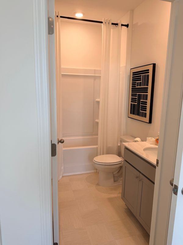 695 Alburgh Aly - Photo 6 of 24