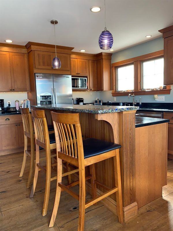 1665 Ocean Blvd - Photo 4 of 32