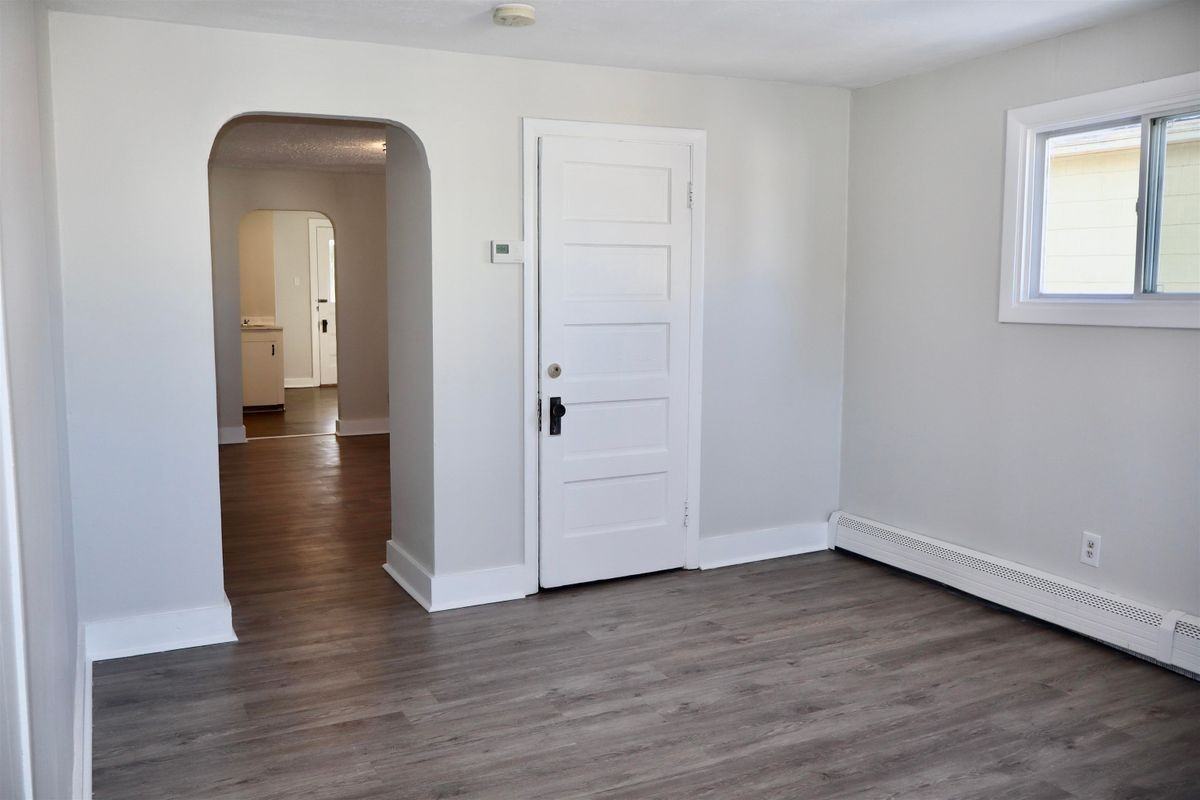 39 Mead St ##1 - Photo 2 of 14