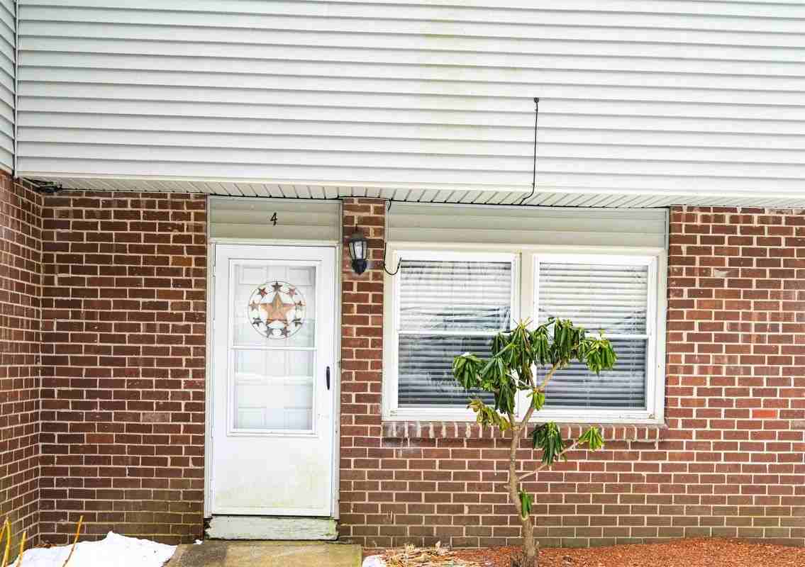 139 S Main St ##4
