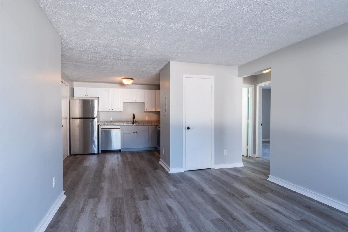 535 Calef Rd - Photo 5 of 11