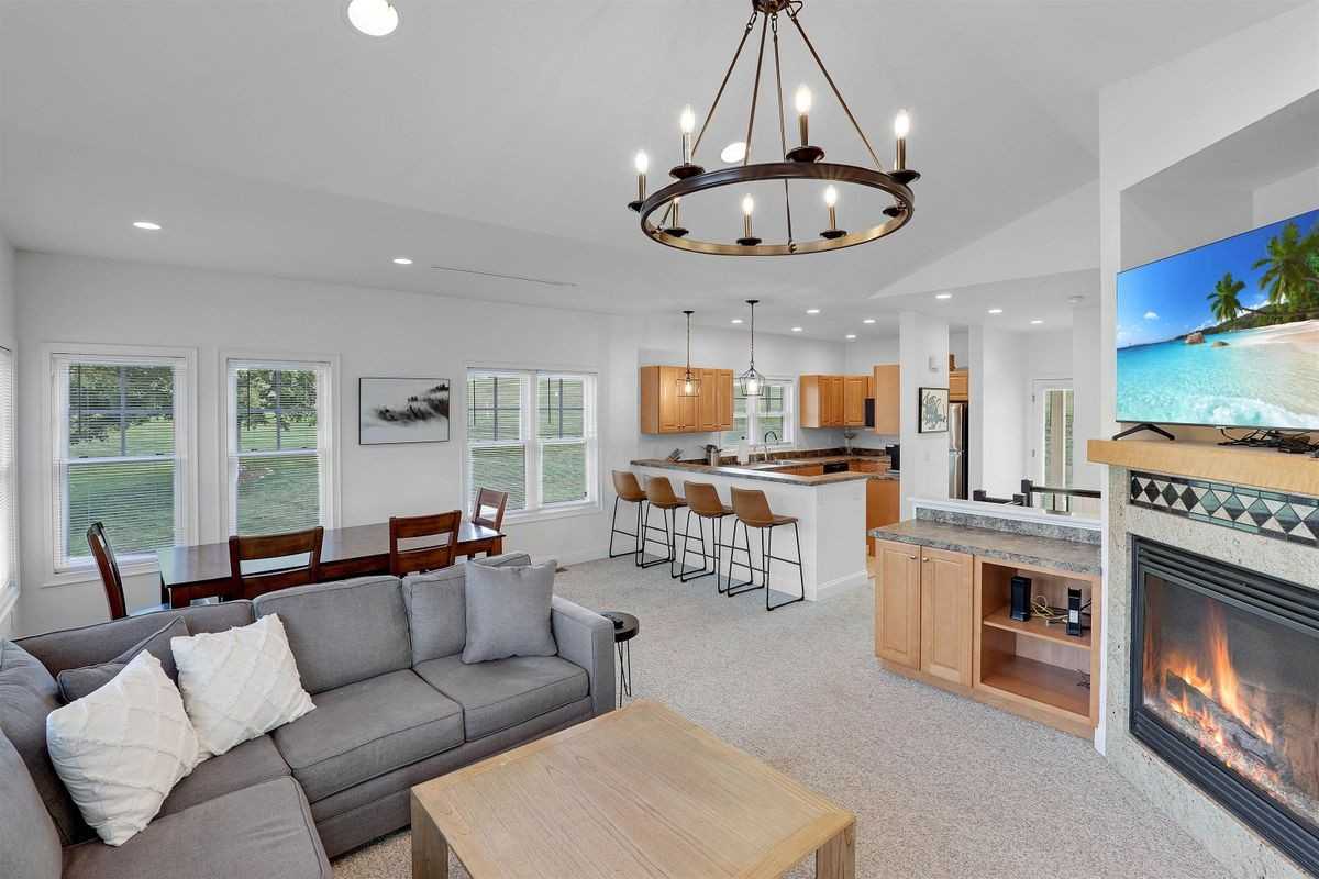 13 Greenscapes Ln ##9 - Photo 4 of 17